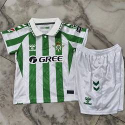 REAL BETIS Primera Equipación 2024-2025, conjunto completo niños