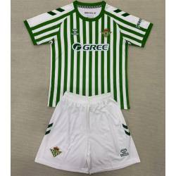REAL BETIS Final Conference Equipación 2025-26, poco stock, conjunto completo niños