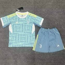 JUVENTUS Filtracion Segunda Equipación 2025 - 2026, conjunto completo niños