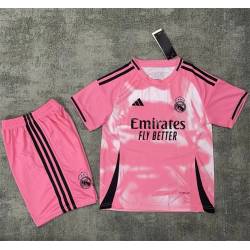 RM Especial Equipación 2025-2026, conjunto completo niños