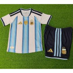 ARGENTINA VERSION JUGADOR Primera Equipación MUNDIAL 2026, conjunto completo niños