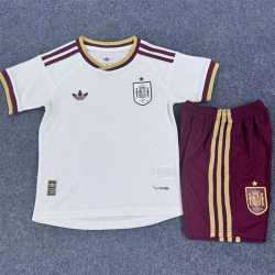 Entrega 2-4 días España Version Jugador Segunda Equipación, Talla 24 - conjunto completo niños. PEDRI