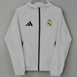 Chaqueta Cortavientos RM 2026 - 2027 cremallera completa.